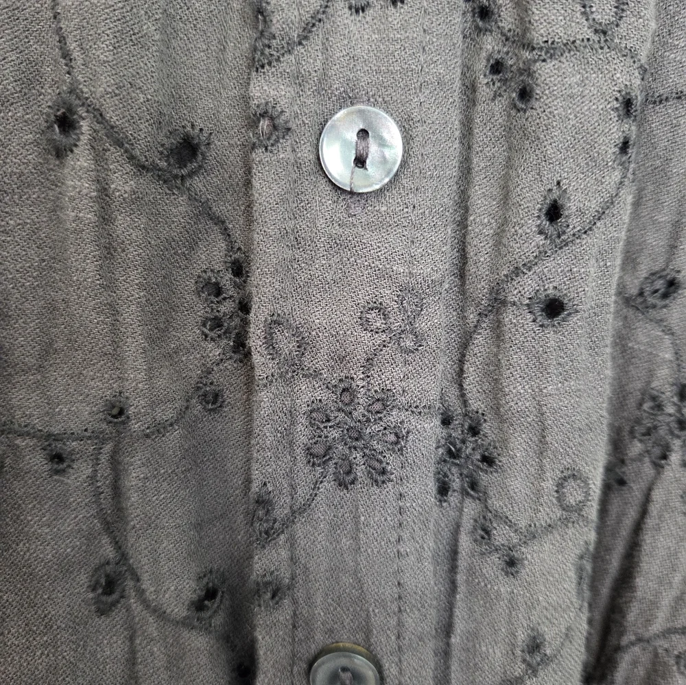 American Eagle Outfitters Black Eyelet Button-Down Shirt - Picture 3 of 4